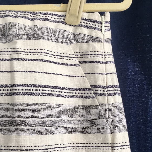 Tommy Hilfiger | Stripe Mini Skirt - Picture 3 of 4